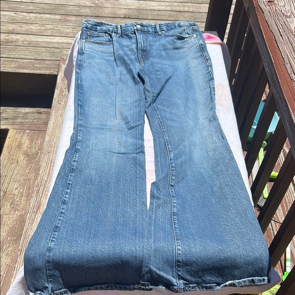 Good American Blue Flare Wide Leg Jeans Size 14/32- Quality Fabric- Heavyweight